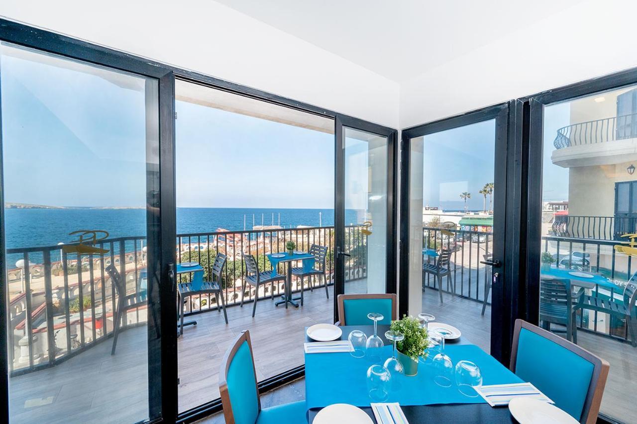 Islet Promenade Seafront Apartment With Large Corner Terrace By Getawaysmalta San Pawl il-Baħar Kültér fotó